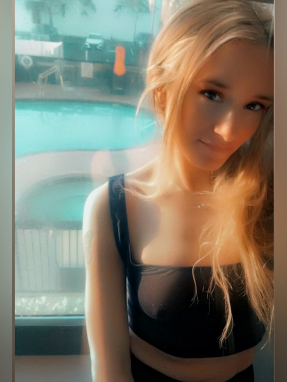 🪩💎💫I’M LIVEEEEE! COME HAVE FUN ✨🖤 Closet reign is now in session. LETSSSS Gooo0 - Picture 16 of 17